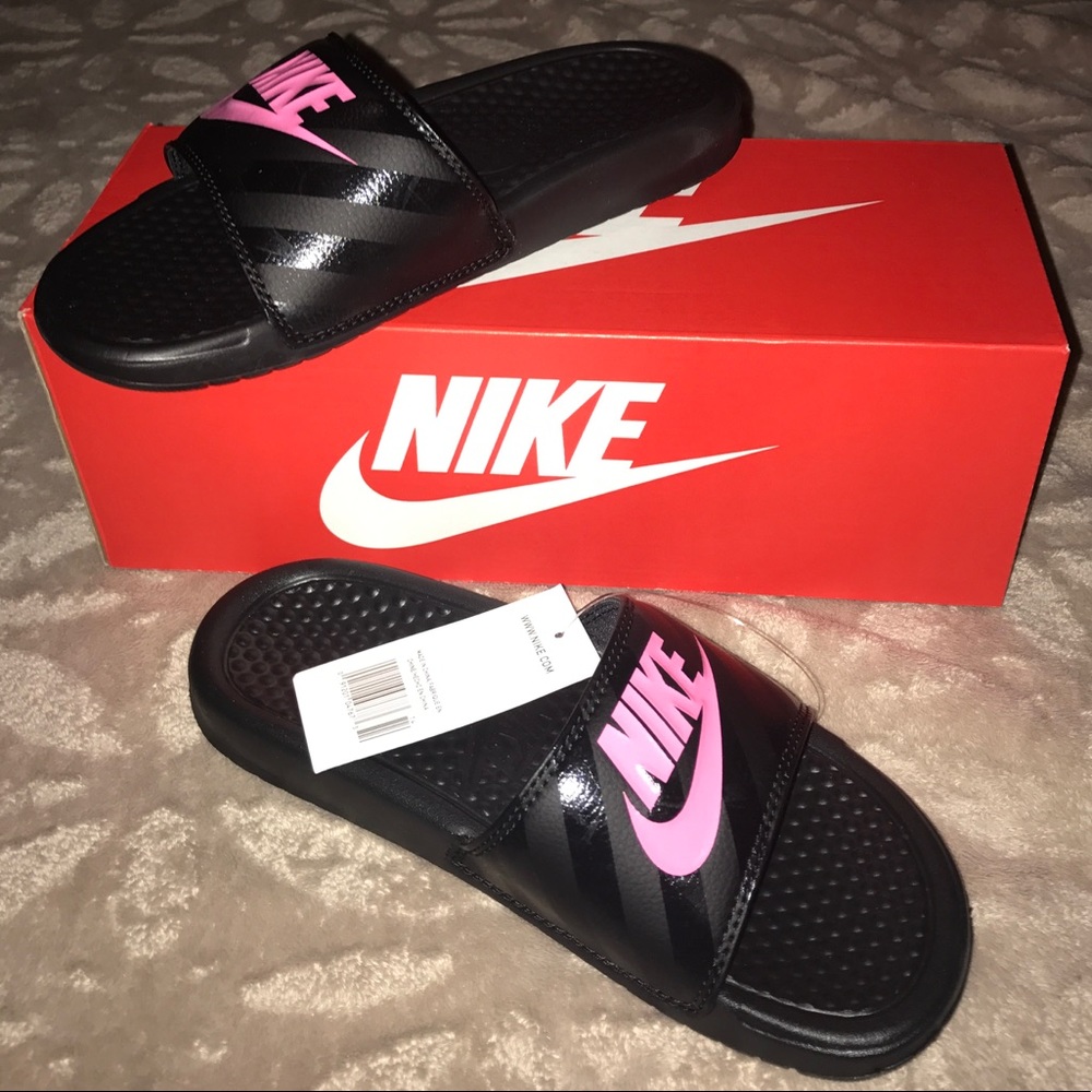 Nike Black Slides